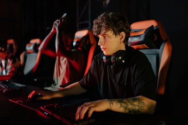 esports player focus